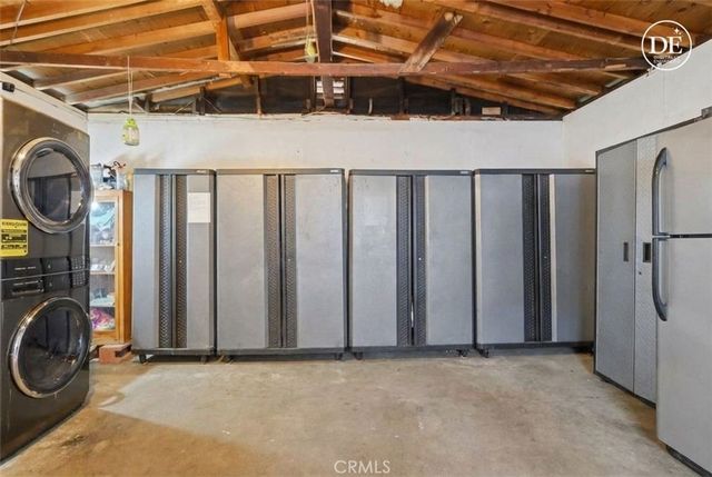 440 W Cherry, Compton, CA 90222