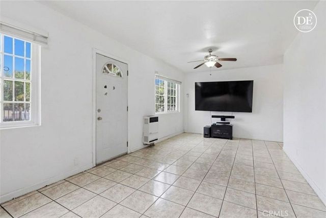 440 W Cherry, Compton, CA 90222