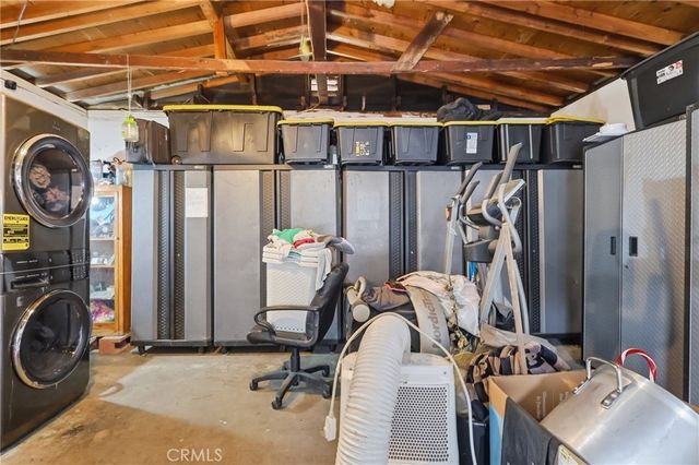 440 W Cherry, Compton, CA 90222