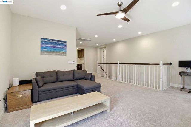 7151 Atlas Peak Dr, Dublin, CA 94568