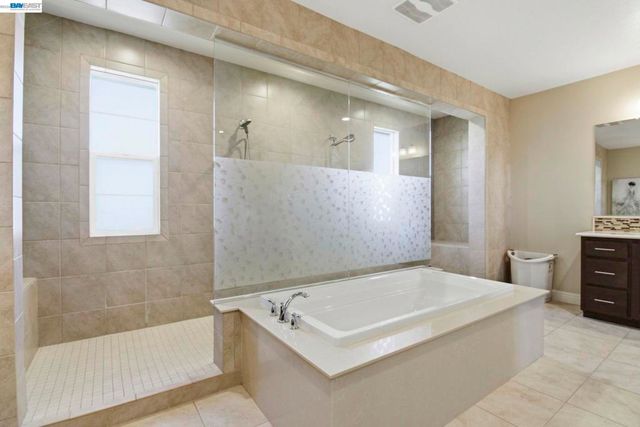 7151 Atlas Peak Dr, Dublin, CA 94568