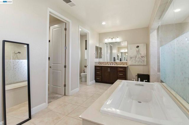 7151 Atlas Peak Dr, Dublin, CA 94568