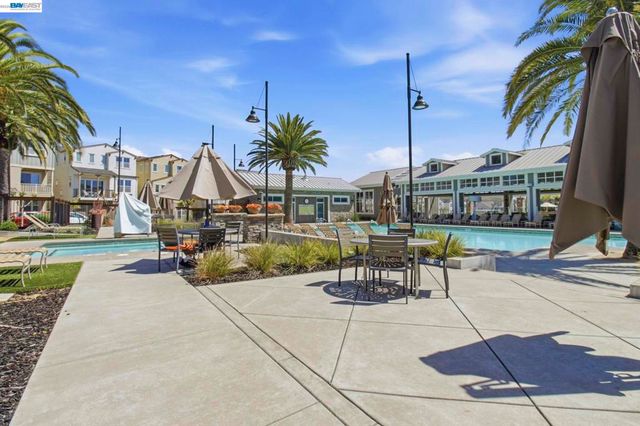 7151 Atlas Peak Dr, Dublin, CA 94568