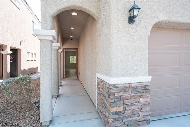 9419 Sparkling Wing Court, Las Vegas, NV 89148