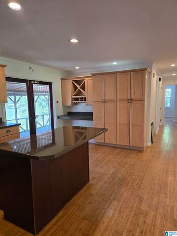1928 LAKESIDE DRIVE, Mccalla, AL 35111
