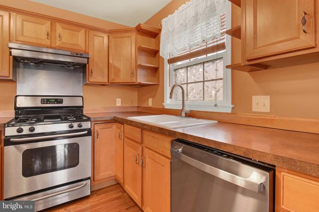 925 WOODRIDGE DR, Middletown, PA 17057