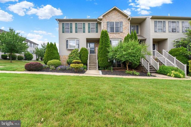 925 WOODRIDGE DR, Middletown, PA 17057