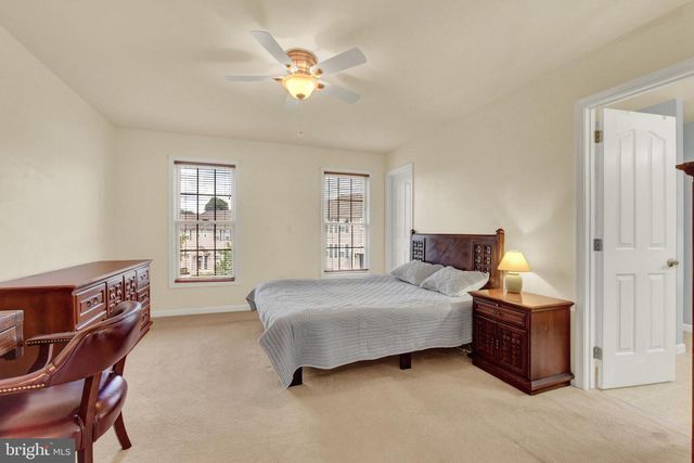 925 WOODRIDGE DR, Middletown, PA 17057
