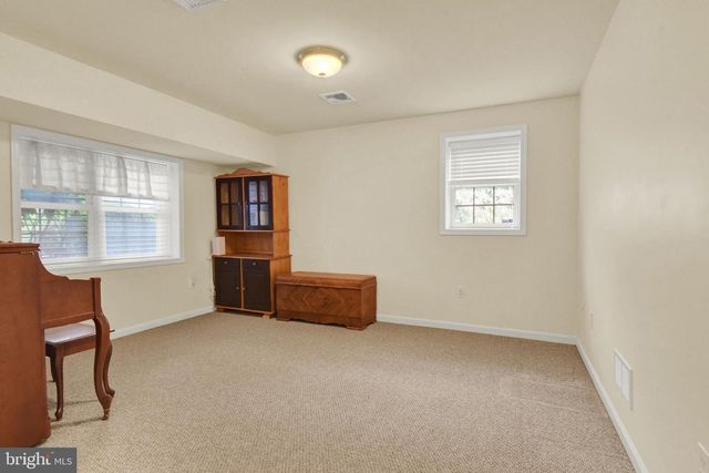 925 WOODRIDGE DR, Middletown, PA 17057
