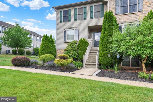 925 WOODRIDGE DR, Middletown, PA 17057