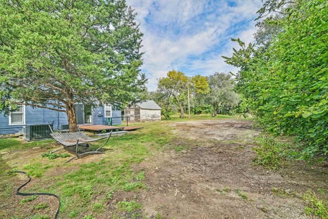 138 SW 100th St., Augusta, KS 67010