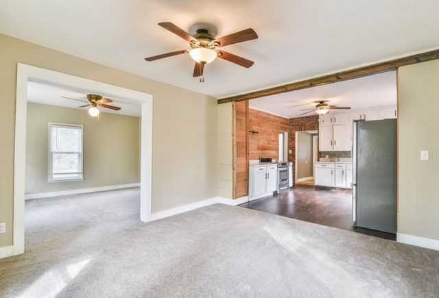 138 SW 100th St., Augusta, KS 67010