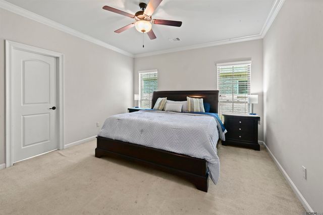 11427 Oak Run Dr, Geismar, LA 70734