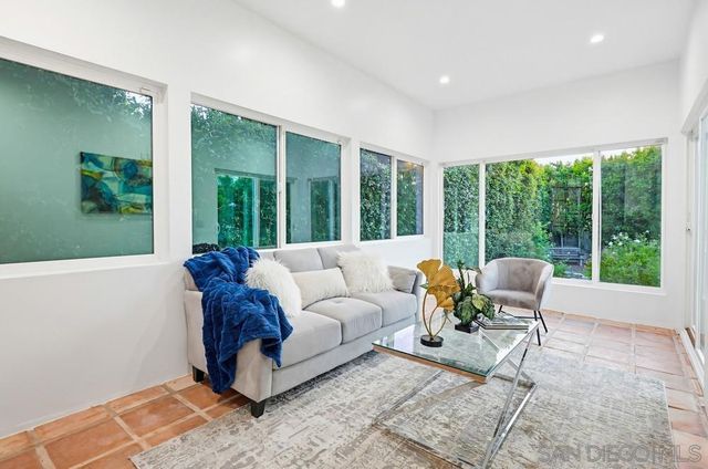 4080 Forney, San Diego, CA 92117