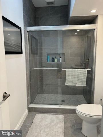 4785 HOGAN DR, Wilmington, DE 19808