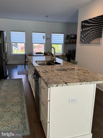 4785 HOGAN DR, Wilmington, DE 19808