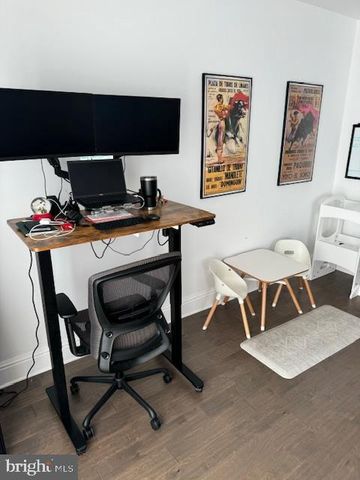 4785 HOGAN DR, Wilmington, DE 19808