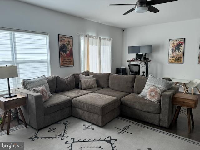 4785 HOGAN DR, Wilmington, DE 19808