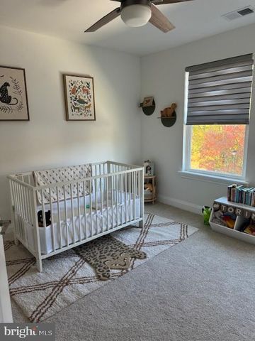 4785 HOGAN DR, Wilmington, DE 19808