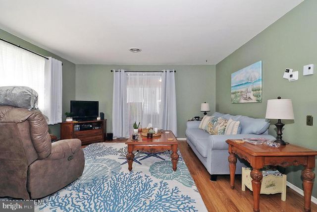 4B PORTSMOUTH ST, Whiting, NJ 08759