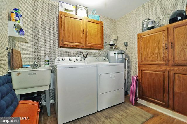 4B PORTSMOUTH ST, Whiting, NJ 08759