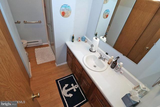 4B PORTSMOUTH ST, Whiting, NJ 08759
