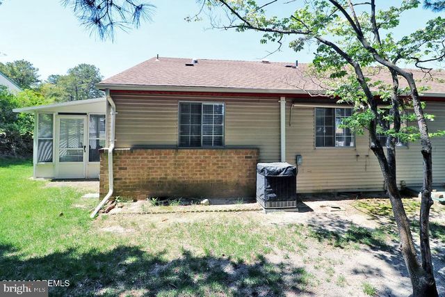 4B PORTSMOUTH ST, Whiting, NJ 08759