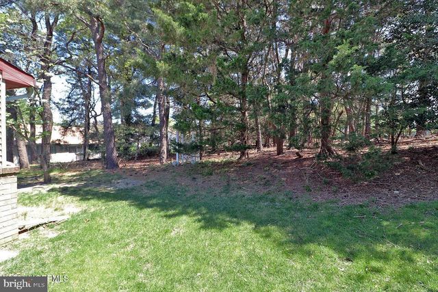 4B PORTSMOUTH ST, Whiting, NJ 08759