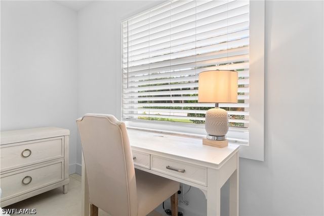 900 8th AVE S 105, Naples, FL 34102