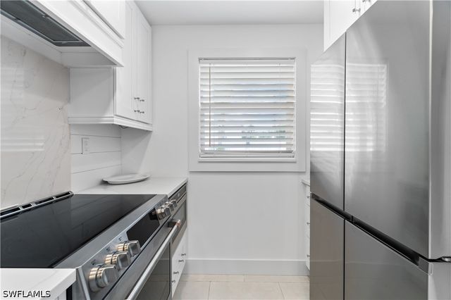 900 8th AVE S 105, Naples, FL 34102