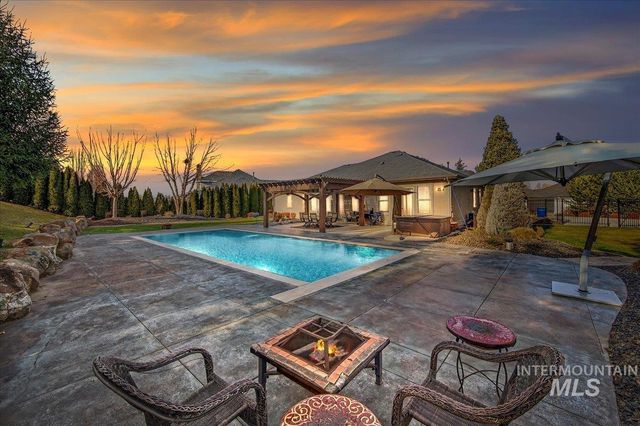 3494 S Sugar Loaf Pl, Eagle, ID 83616