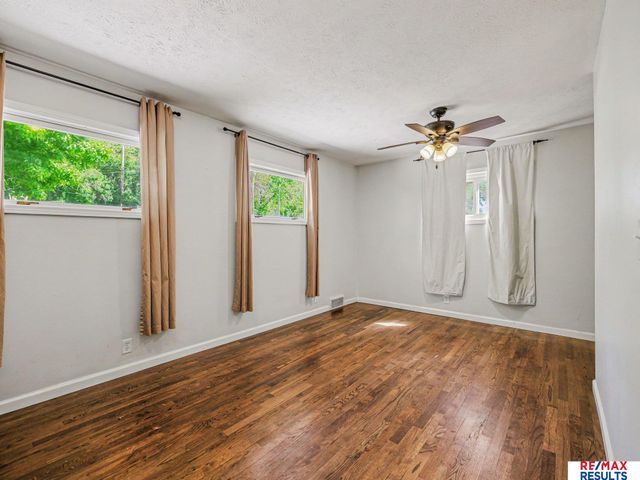 3525 N 81 Street, Omaha, NE 68134