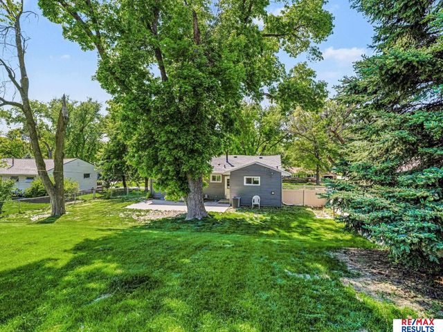 3525 N 81 Street, Omaha, NE 68134