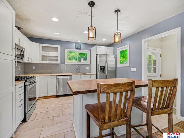3525 N 81 Street, Omaha, NE 68134