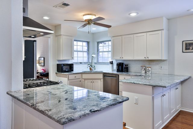 7025 Aspen Wood Trail, Fort Worth, TX 76132