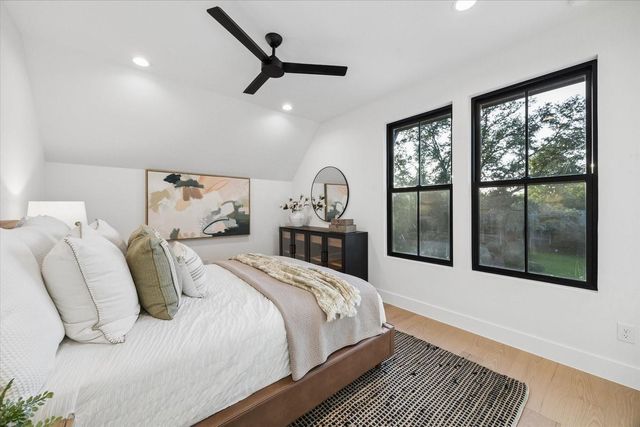 1511 Thornton Drive, Houston, TX 77018