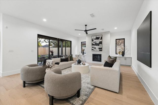 1511 Thornton Drive, Houston, TX 77018