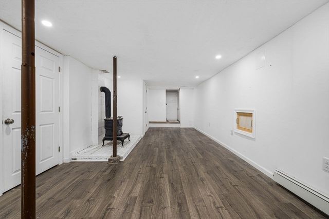 64 Pocasset Ave, Tiverton, RI 02878