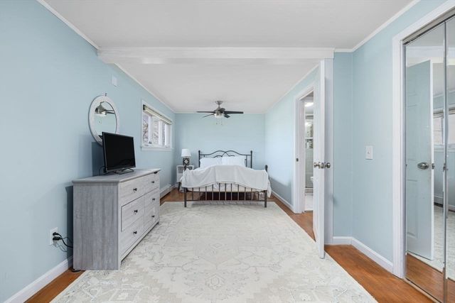 64 Pocasset Ave, Tiverton, RI 02878