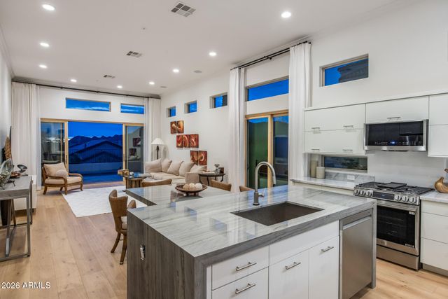 11531 E DESERT WILLOW Drive, Scottsdale, AZ 85255