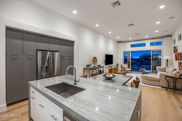 11531 E DESERT WILLOW Drive, Scottsdale, AZ 85255