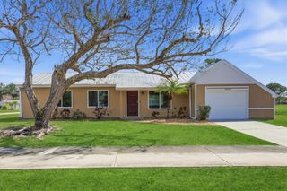 4000 PAN AMERICAN BOULEVARD, North Port, FL 34287