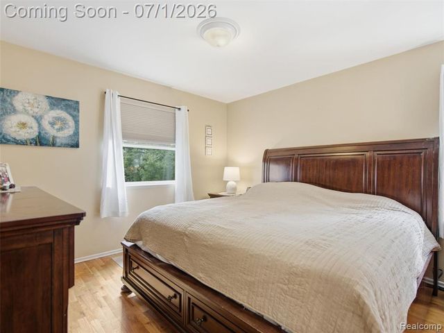6195 Lake Forest Drive, Grand Blanc, MI 48439