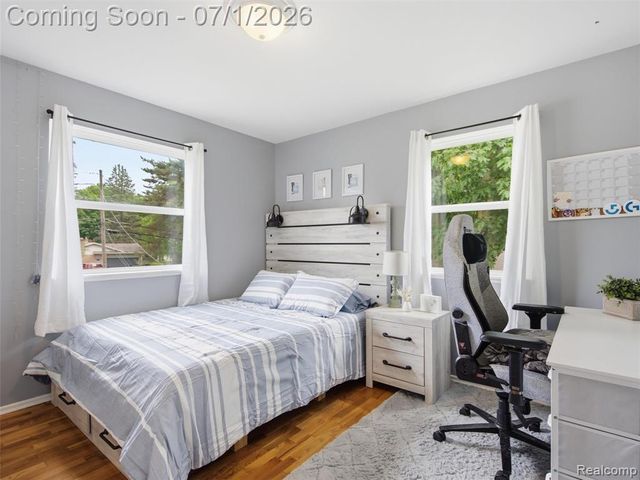 6195 Lake Forest Drive, Grand Blanc, MI 48439
