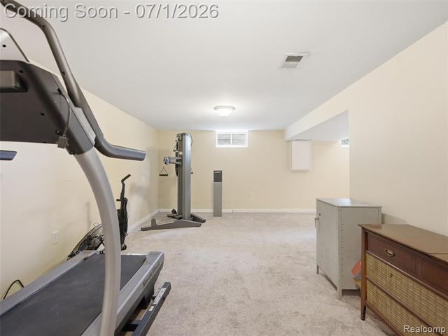 6195 Lake Forest Drive, Grand Blanc, MI 48439