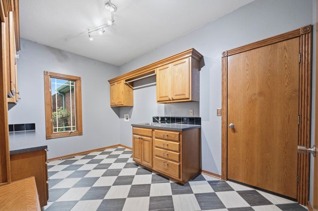 6538 N Bella Rd, Wichita, KS 67204