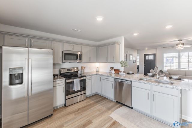 107 Old Dirt Road, Meridianville, AL 35759