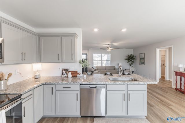 107 Old Dirt Road, Meridianville, AL 35759