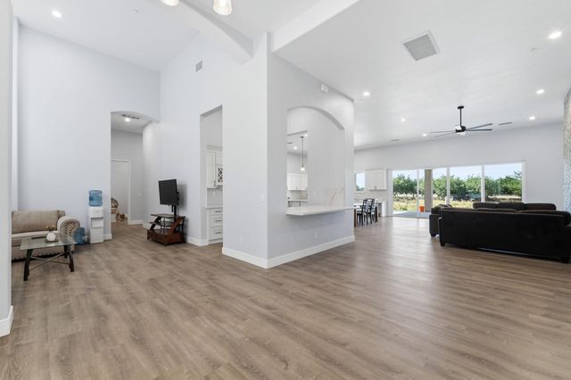 3709 Blue Gum Ave, Modesto, CA 95358