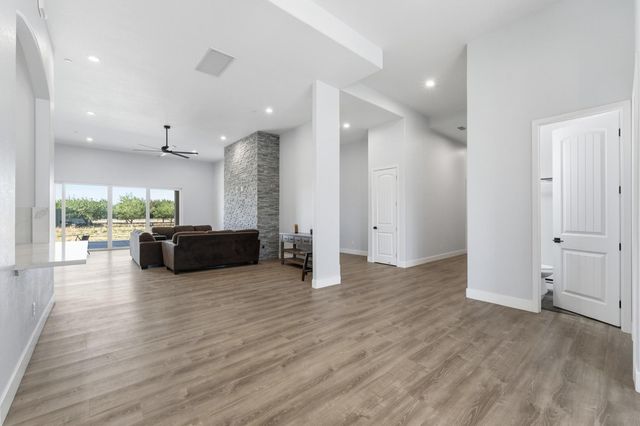 3709 Blue Gum Ave, Modesto, CA 95358